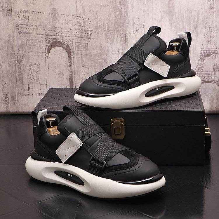 Korean Casual Sports Shoes For Men